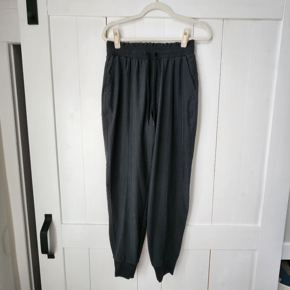 A&F Traveler Joggers - Picture 2 of 7